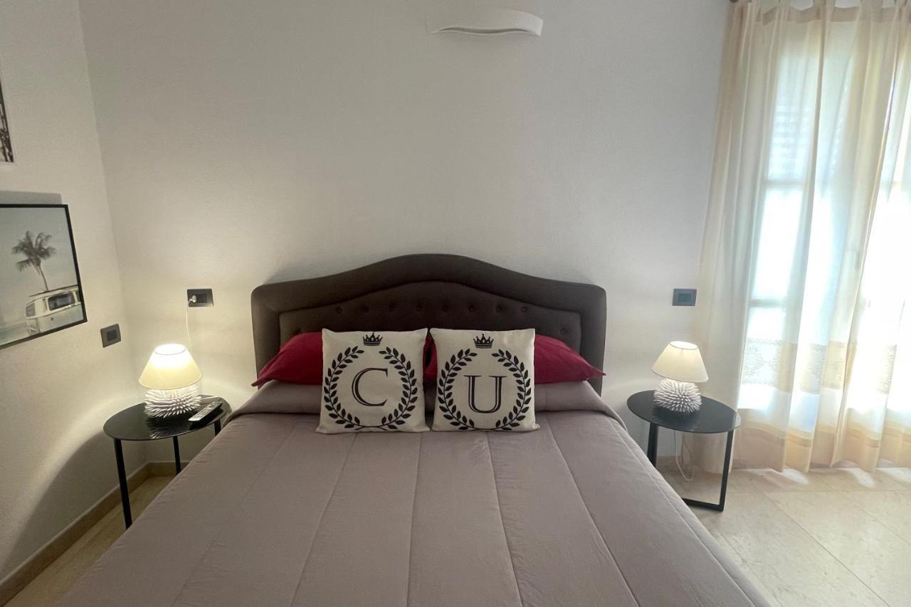 Corso Umberto Rooms ออลเบีย ภายนอก รูปภาพ
